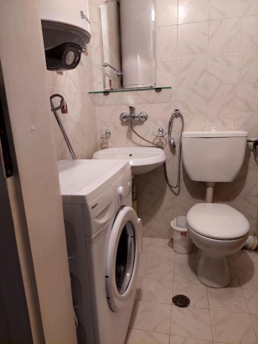 סופיה Doris' 1 Bedroom Apartment מראה חיצוני תמונה